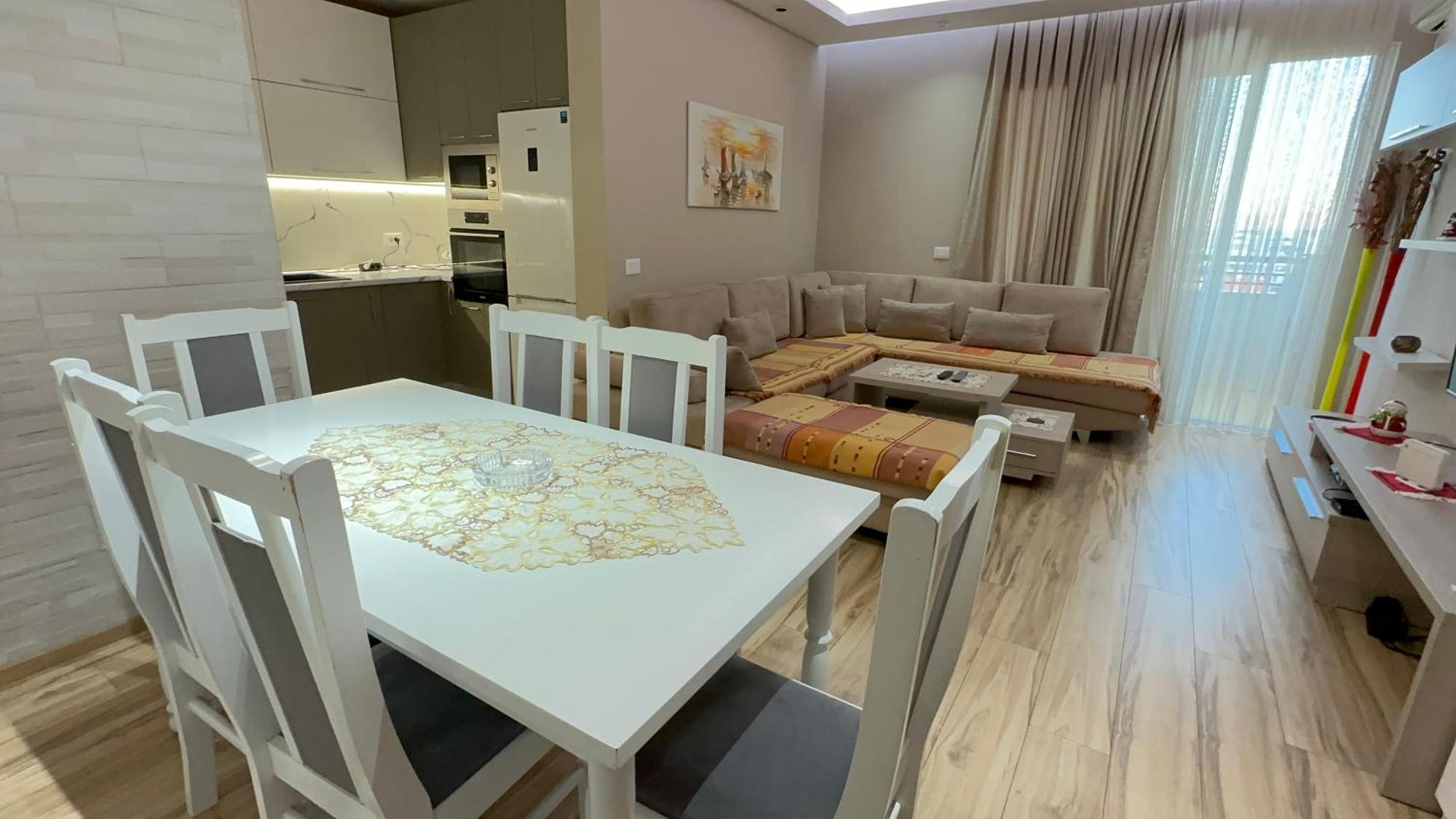 Apartament Square Tirana