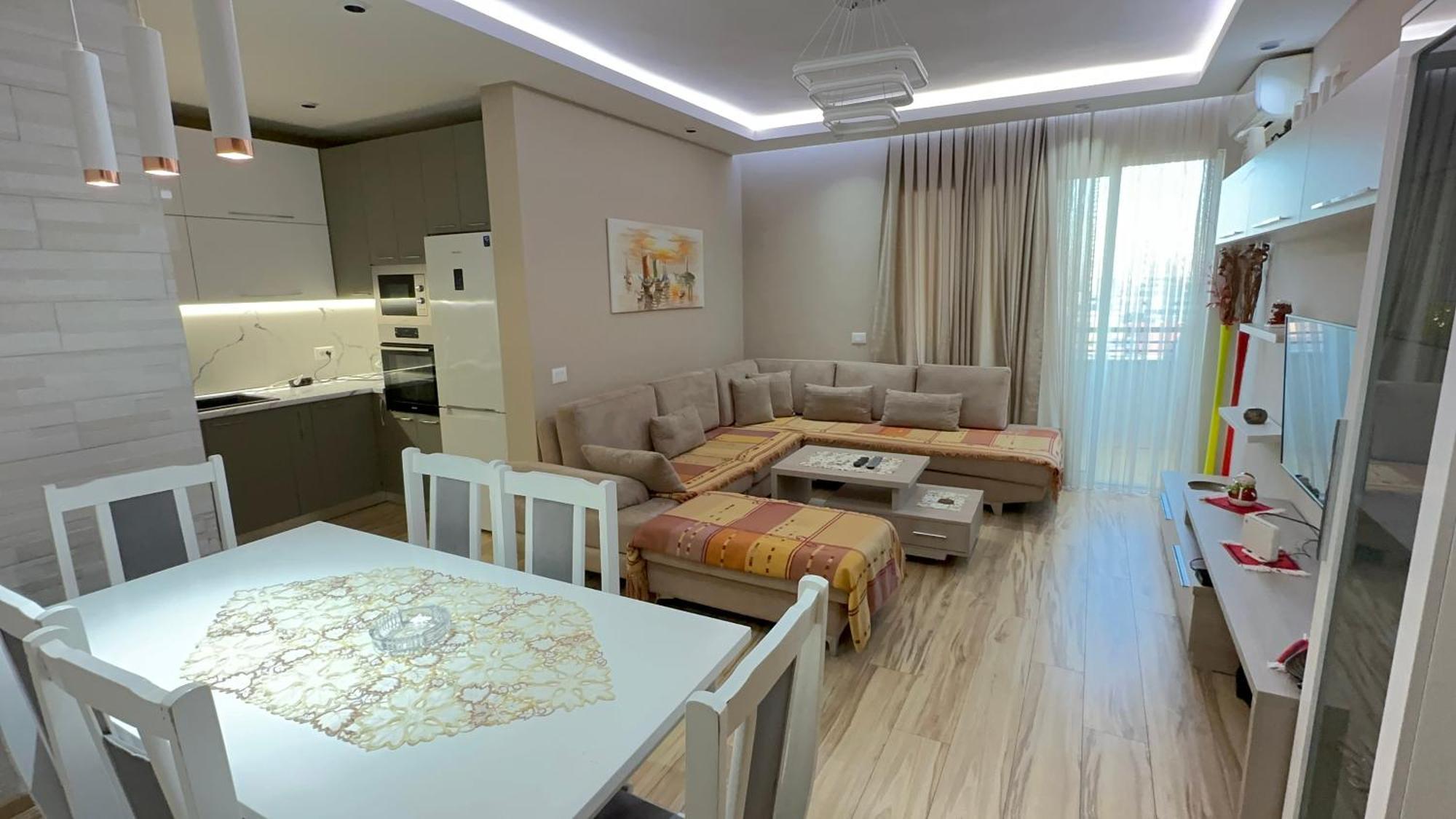 Apartament Square *